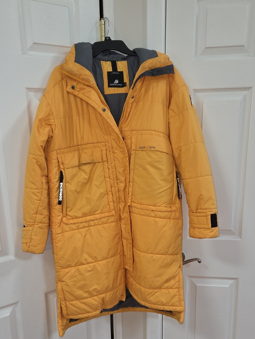 Didricksons Womens Coat In Golden Yellow